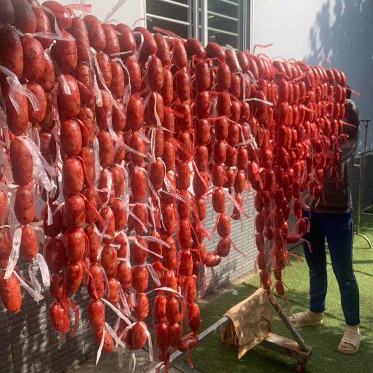 Lạp xưởng tươi cai lậy